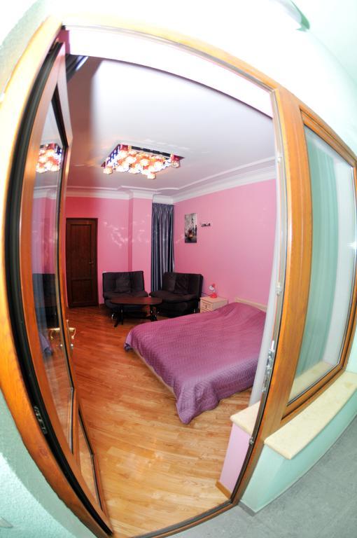 Hotel Relax Tbilisi Exteriör bild