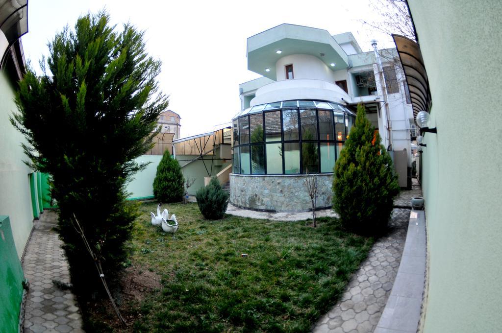 Hotel Relax Tbilisi Exteriör bild