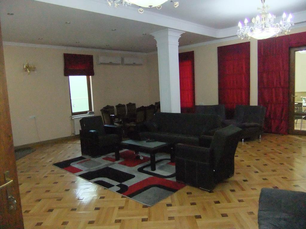 Hotel Relax Tbilisi Exteriör bild