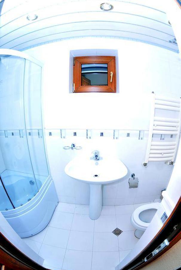 Hotel Relax Tbilisi Exteriör bild